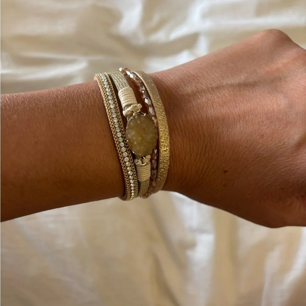 Chic Gold and Silver Women's Bracelet Set